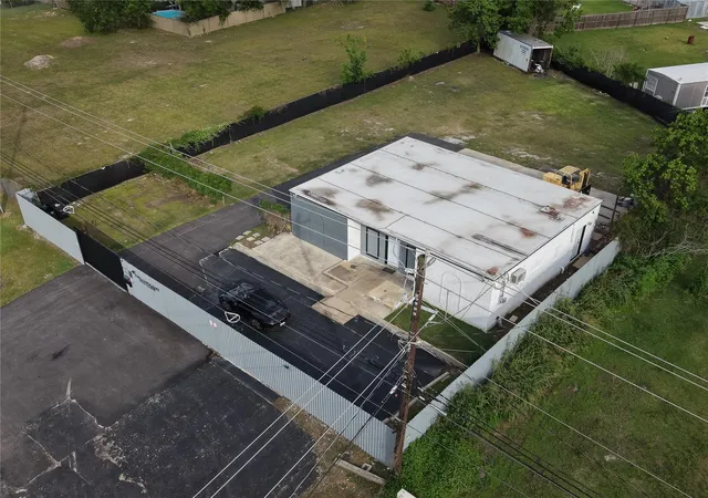 4th image of 16526 Market St, Channelview, TX 77530 | MLS# 68664001