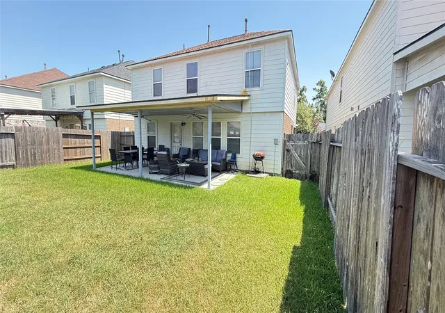 Photo 2 of Sale Pending at 8115 Narrow Brook Way, Houston, TX 77016 | MLS# 13075642 | Listing updated on 2026-09-17