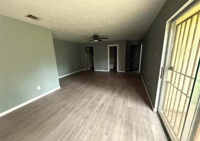 Photo 4 of Single family home for sale at 8006 White Swan Dr, Humble, TX 77396 | MLS# 8208245 | Listing updated on 2026-08-18