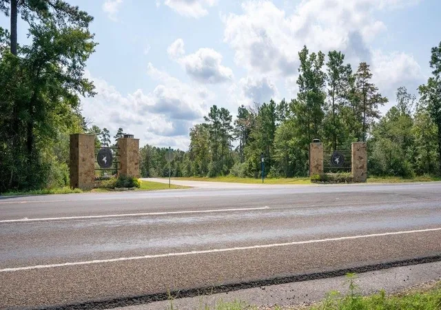 Photo 1 of Land for sale at 39 Coyote Run, New Waverly, TX 77358 | MLS# 74835025 | Listing updated on 2026-09-17