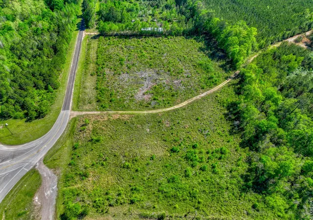 1st image of 1 County Road 296, Jasper, TX 75951 | MLS# 55648210