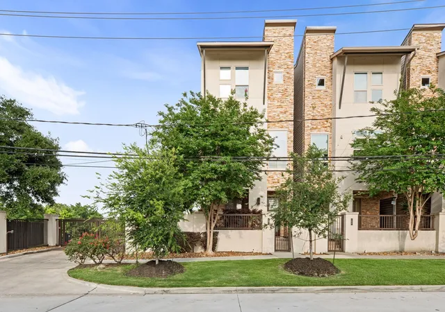 1st image of 196 Harvard St, Houston, TX 77007 | MLS# 81715510