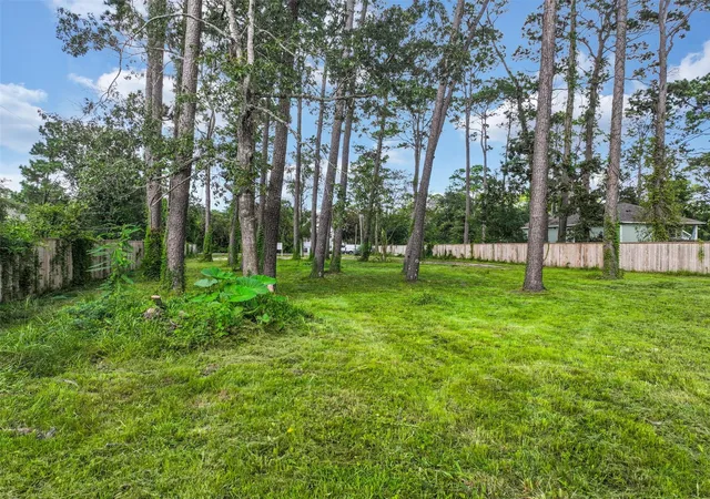 4th image of 3219 Oak Dr, Dickinson, TX 77539 | MLS# 20335354