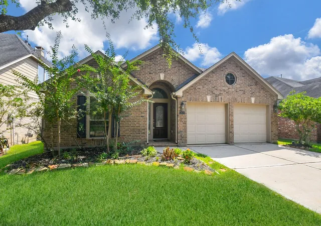 Photo 1 of Single family home for sale at 2919 Chalet Knls Ln, Katy, TX 77494 | MLS# 8114261 | Listing updated on 2026-09-15