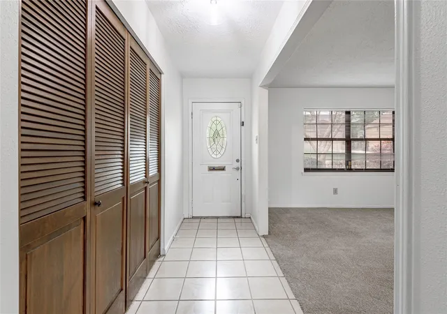 3rd image of 121 Elmwood St, Huntsville, TX 77320 | MLS# 53033237