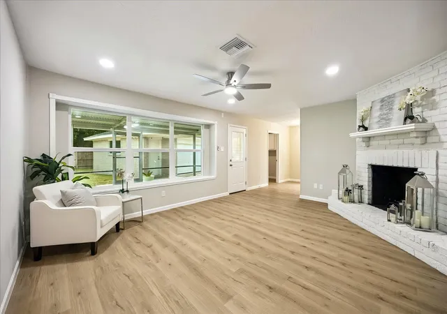 3rd image of 3315 Golden Tee Ct, Missouri City, TX 77459 | MLS# 75648157
