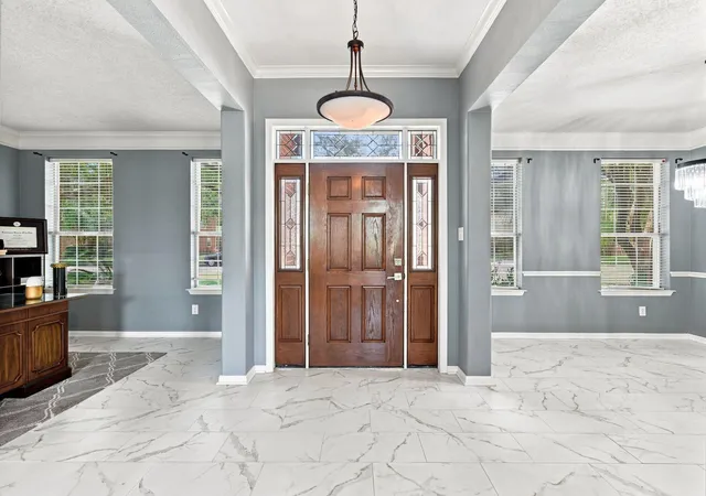 Photo 3 of Single family home for sale at 13507 Willow Heights Ct, Houston, TX 77059 | MLS# 84629933 | Listing updated on 2026-09-21