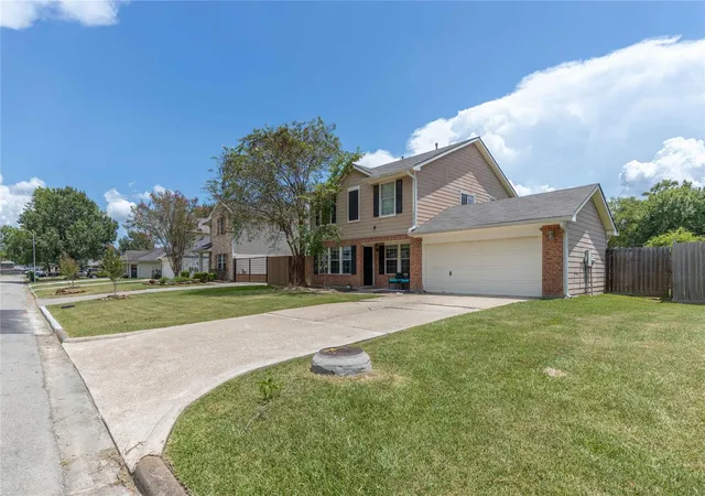 4th image of 17014 Scuttle Way Way, Crosby, TX 77532 | MLS# 33073962