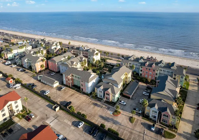 2nd image of 7000 Seawall Blvd, Galveston, TX 77551