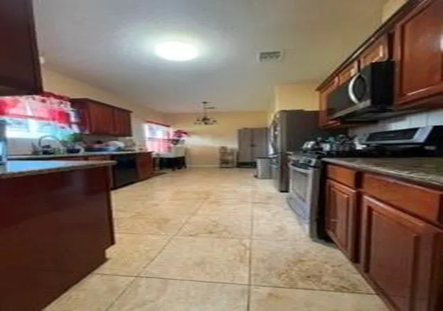 Photo 4 of Single family home for sale at 10015 Lynette Fls Dr, Houston, TX 77095 | MLS# 16369368 | Listing updated on 2026-09-12