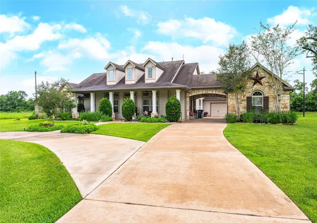 Photo 1 of Single family home for sale at 17126 Hamill Dr, Rosharon, TX 77583 | MLS# 97735616 | Listing updated on 2026-08-05