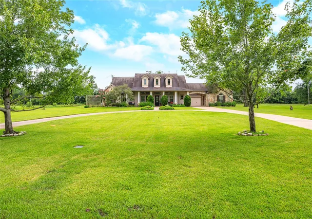 Photo 3 of Single family home for sale at 17126 Hamill Dr, Rosharon, TX 77583 | MLS# 97735616 | Listing updated on 2026-08-05