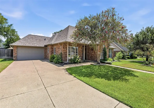 3rd image of 4617 Shoal Creek Dr, College Station, TX 77845 | MLS# 80752865
