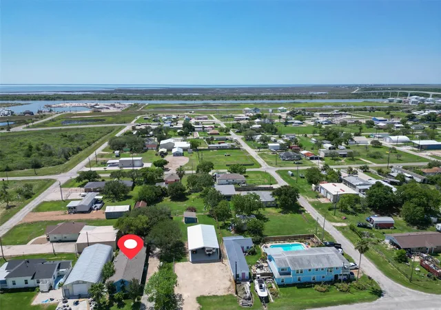2nd image of 307 Center St, Matagorda, TX 77457 | MLS# 81028972