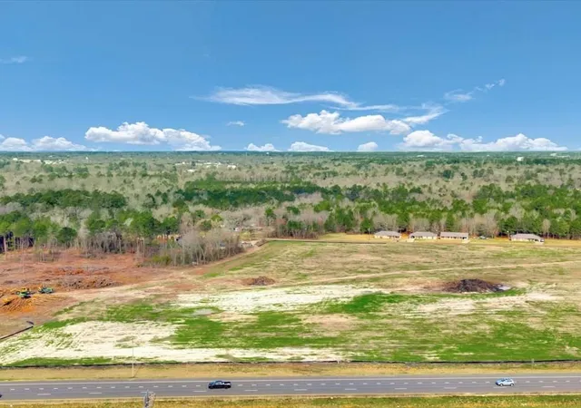 Photo 4 of Land for sale at 1702 S Medford Dr, Lufkin, TX 75901 | MLS# 71242497 | Listing updated on 2026-04-01