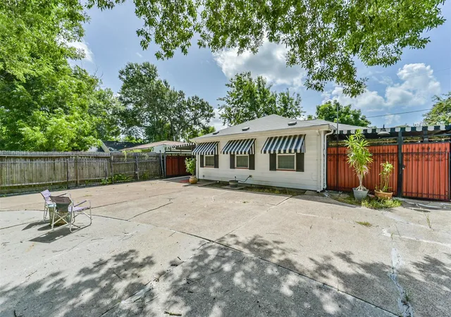 Photo 4 of Single family home for sale at 8064 Milredge St, Houston, TX 77017 | MLS# 66794294 | Listing updated on 2026-08-18