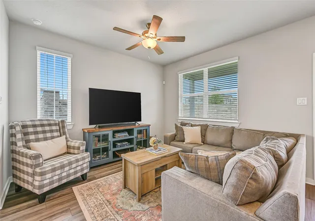 Homes for sale in Kemah, TX | 2403 Bay Breeze Dr, Kemah, TX 77565 | MLS# 38346279