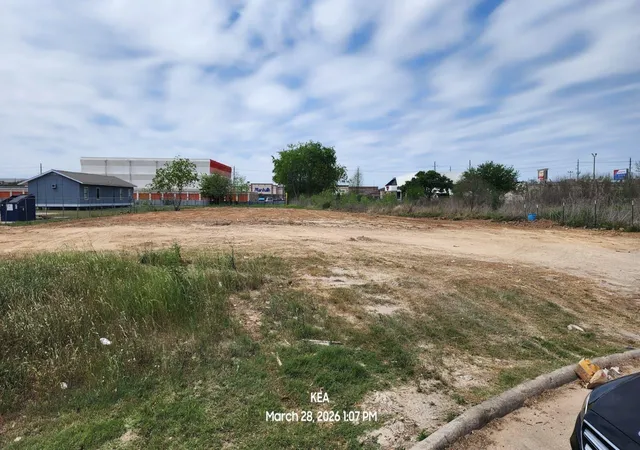 Photo 3 of Land for sale at 6603b Langham Dr, Houston, TX 77084 | MLS# 25862714 | Listing updated on 2026-04-29