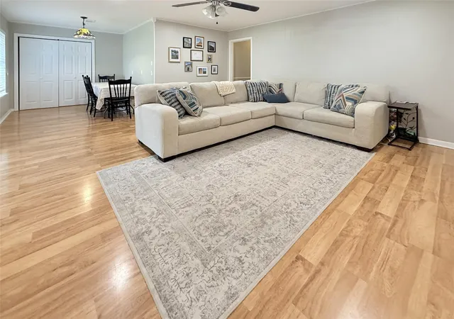 Photo 2 of Single family home for sale at 315 Pine St, Lake Jackson, TX 77566 | MLS# 18704460 | Listing updated on 2026-09-03