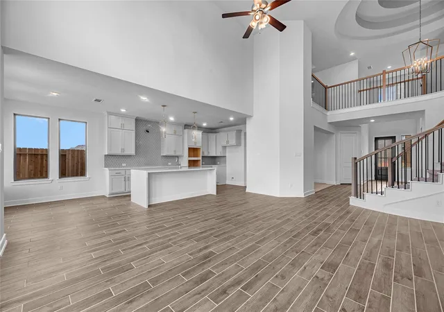 Photo 3 of Single family home for sale at 1619 Summer Pine Ct, Missouri City, TX 77459 | MLS# 60096797 | Listing updated on 2026-10-04