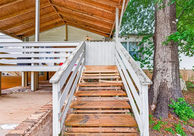 Photo 4 of Single family home for sale at 5982 Waukegan Rd, Conroe, TX 77306 | MLS# 6714710 | Listing updated on 2026-09-04