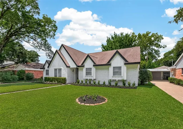 3rd image of 5946 Valkeith Dr, Houston, TX 77096 | MLS# 81314545
