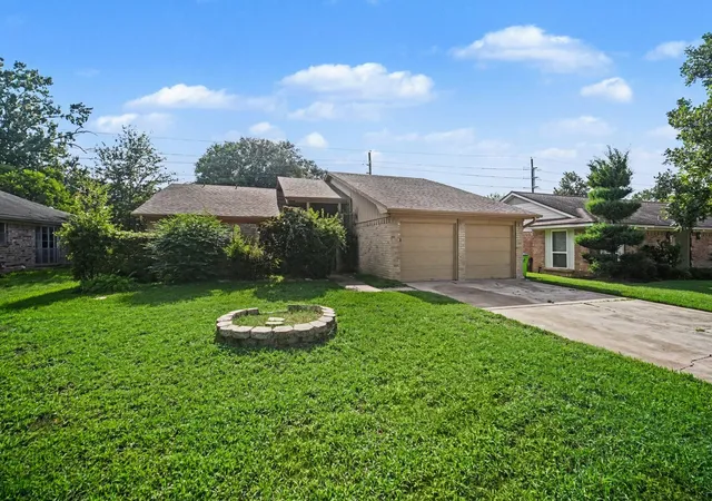 Photo 1 of Sale Pending at 5111 Blueberry Hl Dr, Houston, TX 77084 | MLS# 11001578 | Listing updated on 2026-08-27