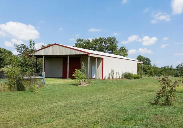 Photo 4 of Land for sale at 7910 Cr-628, Brazoria, TX 77422 | MLS# 14261137 | Listing updated on 2026-09-28