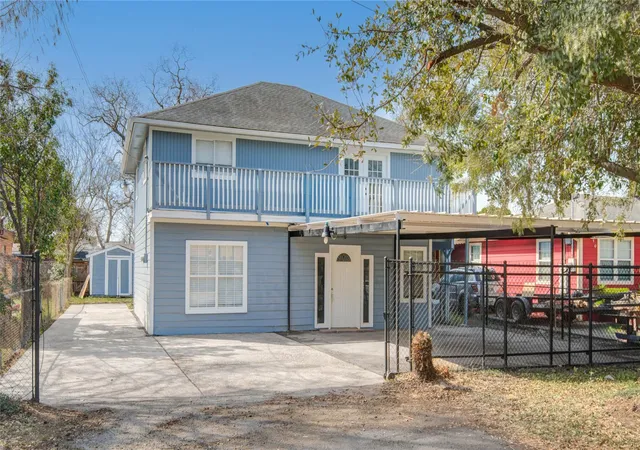 Homes for sale in Houston, TX | 4909 Cochran St #1-2, Houston, TX 77009 | MLS# 68904247