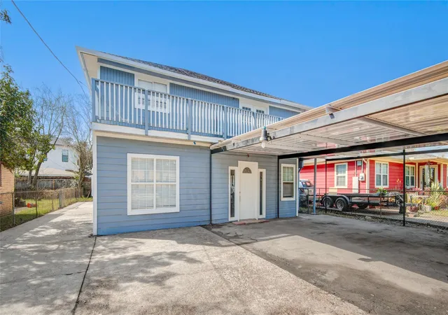 Homes for sale in Houston, TX | 4909 Cochran St #1-2, Houston, TX 77009 | MLS# 68904247