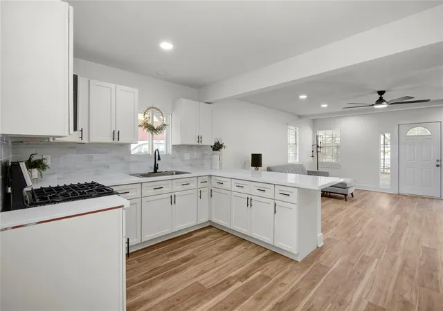 Homes for sale in Houston, TX | 4909 Cochran St #1-2, Houston, TX 77009 | MLS# 68904247