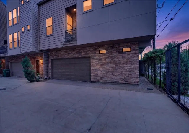 43rd image of 1420 Wilson St, Houston, TX 77019 | MLS# 77413406