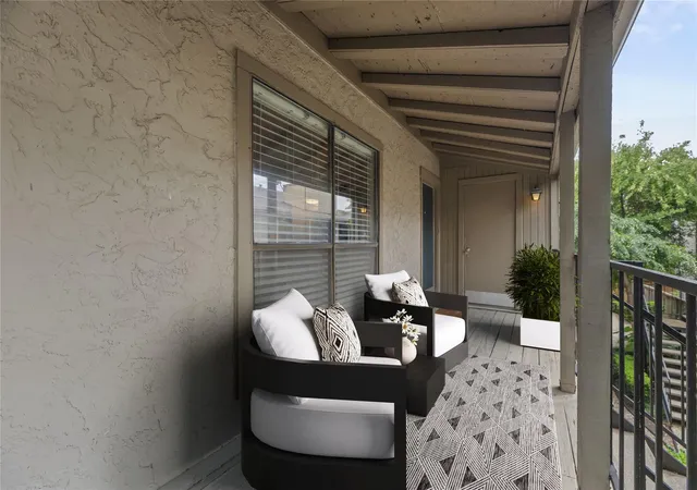 2nd image of 5711 Sugar Hill Dr #24, Houston, TX 77057 | MLS# 11684004
