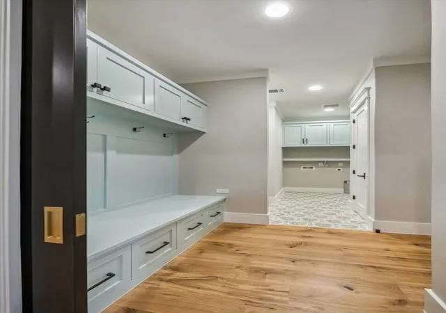 Photo 3 of Single family home for sale at 1522 Thornton Rd, Houston, TX 77018 | MLS# 79611442 | Listing updated on 2026-08-16