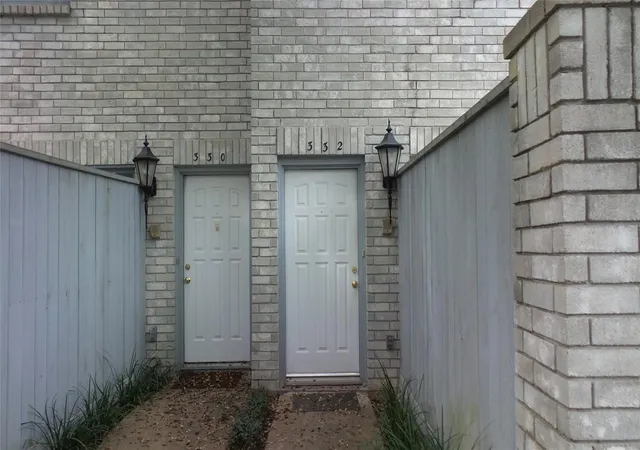 Townhouse for sale at 332 Wilcrest Dr #332, Houston, TX 77042 | MLS# 6967607