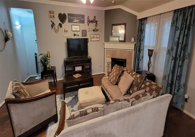 Photo 4 of Single family home for sale at 12314 Brentleywood Ln, Houston, TX 77070 | MLS# 52852524 | Listing updated on 2026-09-01
