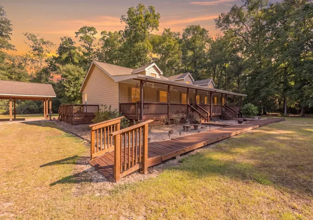 Photo 2 of Sale Pending at 11431 Fm 943, Livingston, TX 77351 | MLS# 5909475 | Listing updated on 2026-09-19