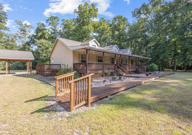 Photo 3 of Sale Pending at 11431 Fm 943, Livingston, TX 77351 | MLS# 5909475 | Listing updated on 2026-09-19