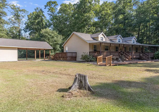 Photo 4 of Sale Pending at 11431 Fm 943, Livingston, TX 77351 | MLS# 5909475 | Listing updated on 2026-09-19