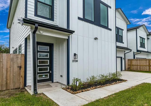 5th image of 2720 Spence Rd, Houston, TX 77093 | MLS# 12555732