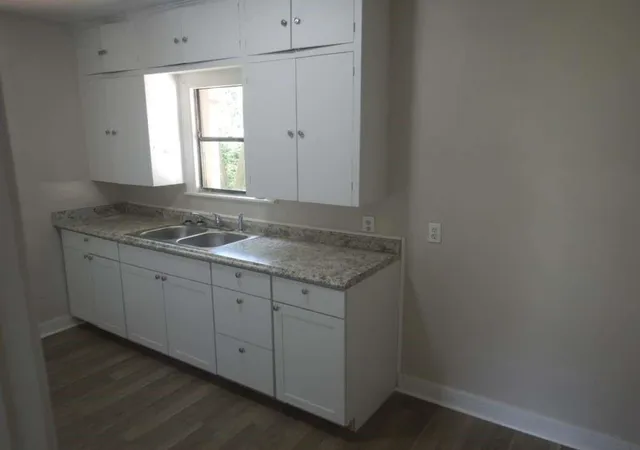 Photo 3 of Single family home for sale at 7306 Garden St, Houston, TX 77012 | MLS# 62049545 | Listing updated on 2026-09-17