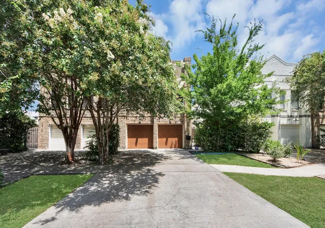 2nd image of 1810 Nicholson St, Houston, TX 77008 | MLS# 62103993