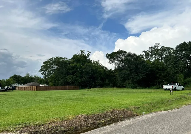 Land for sale at 1960 Nora St, Beaumont, TX 77705 | MLS# 32901271