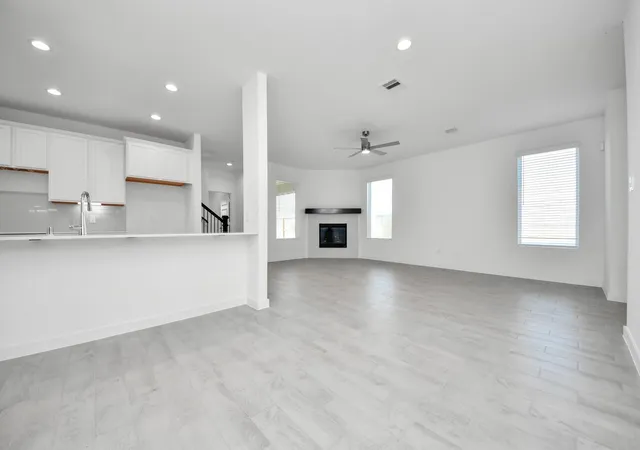 Photo 3 of Single family home for sale at 18551 Athena Flower Dr, Fresno, TX 77545 | MLS# 93403425 | Listing updated on 2026-10-05