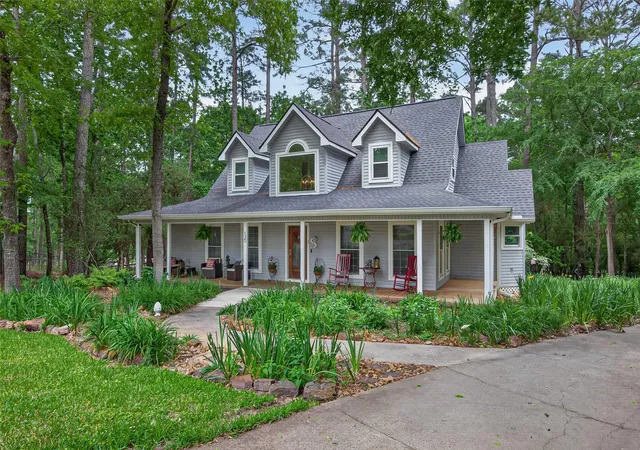 Homes for sale in Coldspring, TX | 130 N Fairway Loop, Coldspring, TX 77331 | MLS# 96384366