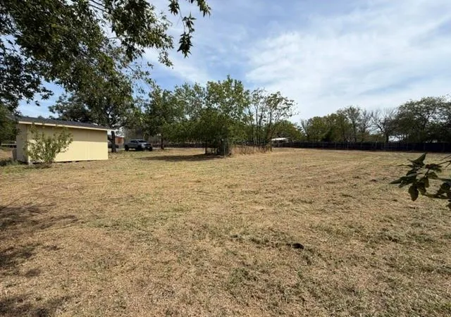 1st image of 707 W Madison St, Elgin, TX 78621 | MLS# 15842477