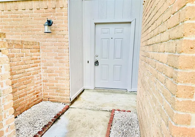 5th image of 16810 Limeshade Ln, Sugar Land, TX 77498 | MLS# 49180629