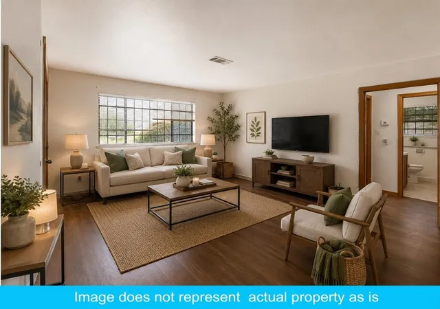 Photo 3 of Sale Pending at 4110 Tareyton Ln, Houston, TX 77047 | MLS# 90718059 | Listing updated on 2026-09-25