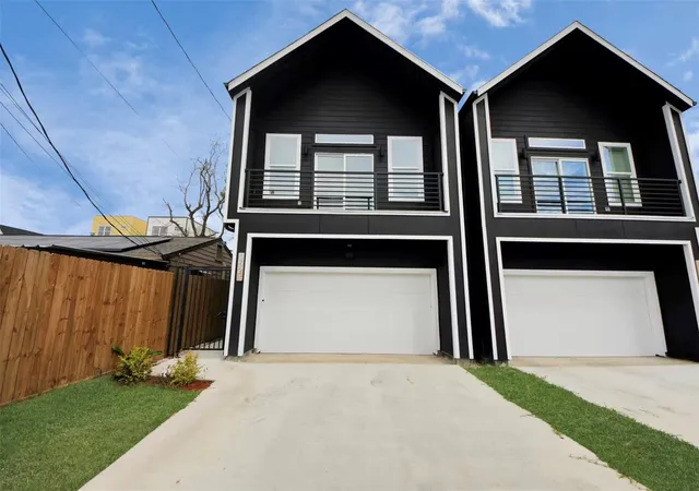 Photo 1 of Single family home for sale at 3521 Mainer St, Houston, TX 77021 | MLS# 82093682 | Listing updated on 2026-07-18
