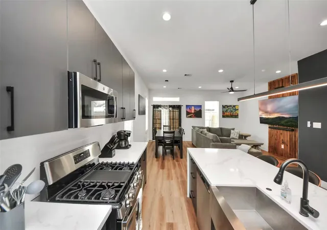 Photo 4 of Single family home for sale at 3521 Mainer St, Houston, TX 77021 | MLS# 82093682 | Listing updated on 2026-07-18